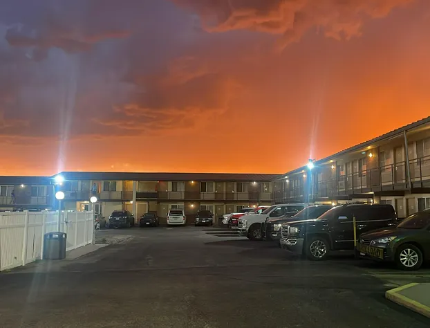 Brush Inn hotel detail image 2