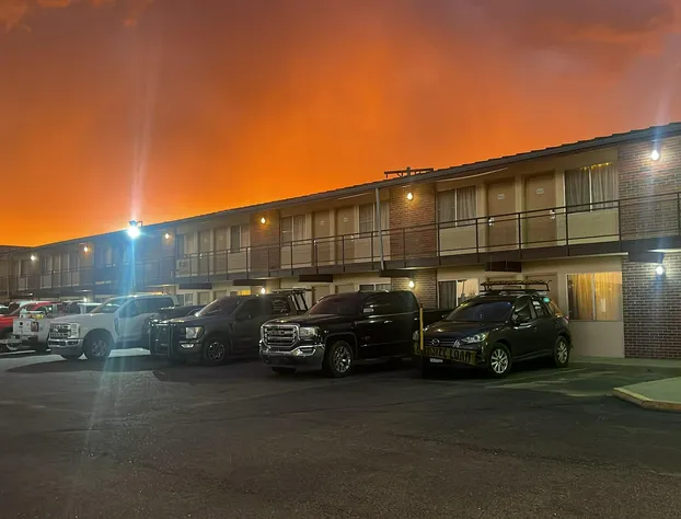 Brush Inn hotel detail image 3