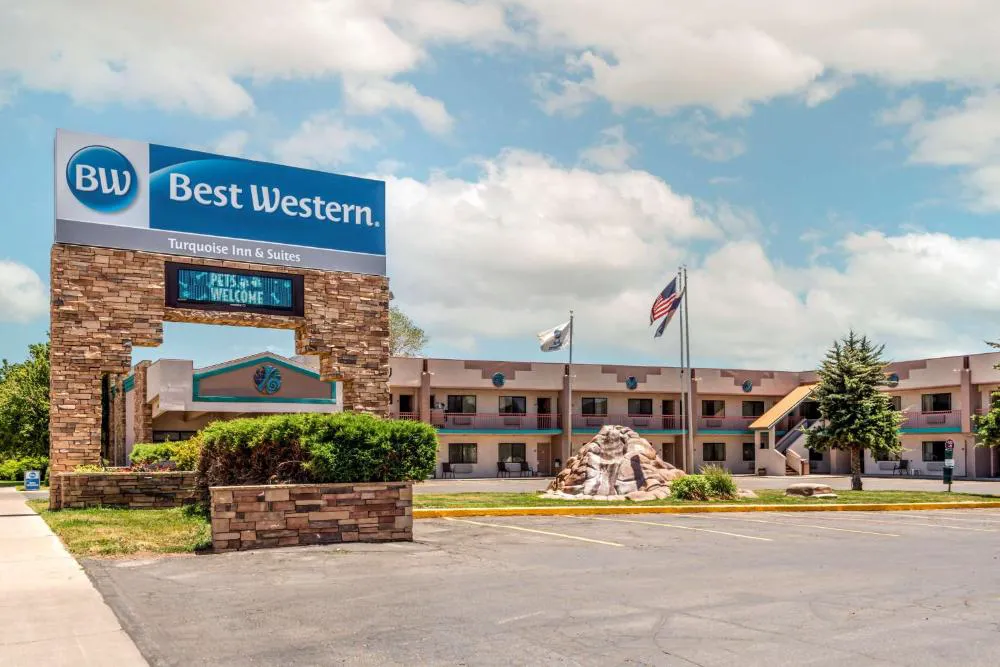 Best Western Turquoise Inn & Suites hotel hero