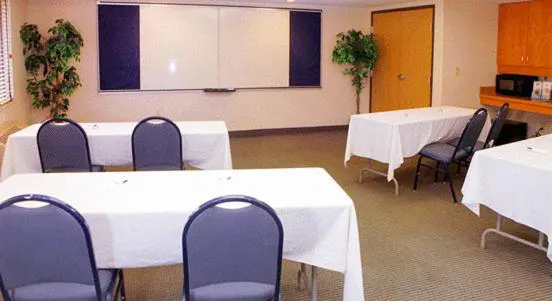 AmericInn by Wyndham Madison South hotel detail image 2