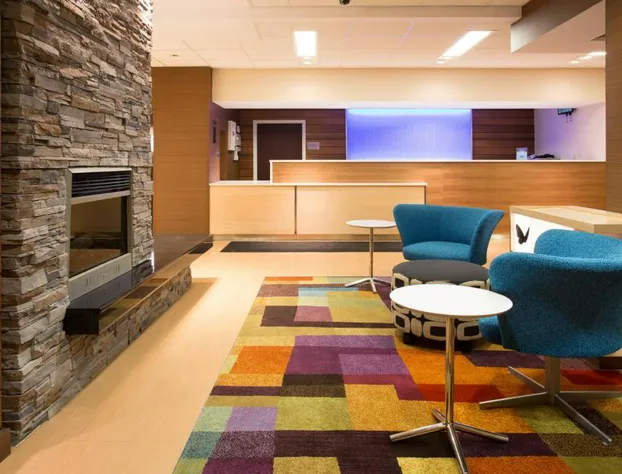 Fairfield Inn & Suites by Marriott Boston Milford hotel detail image 1