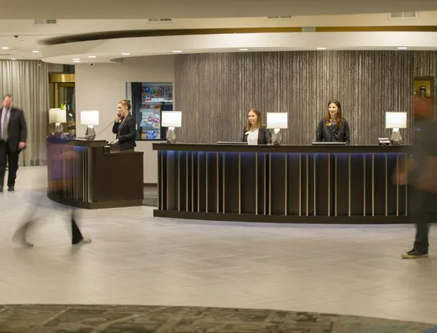 The Madison Concourse Hotel and Governor's Club hotel detail image 3