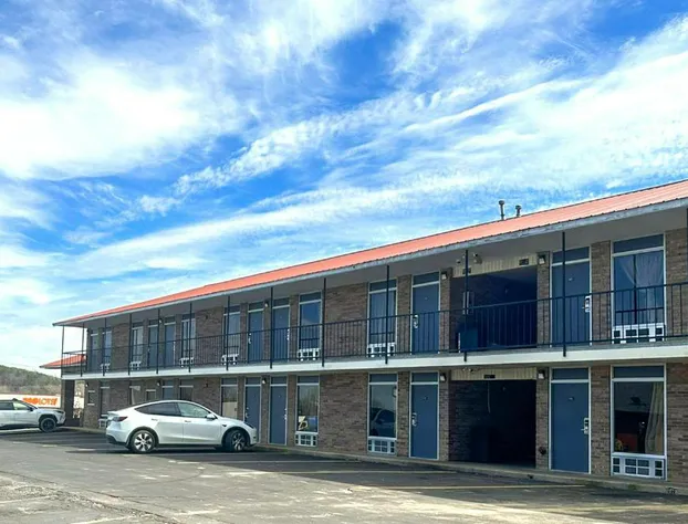 Regal Inn Guntersville Hwy 431 hotel detail image 4