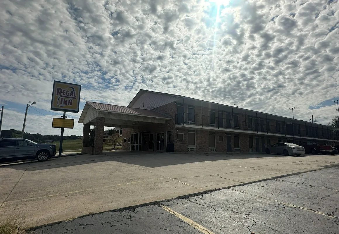 Regal Inn Guntersville By OYO Hwy 431 hotel hero