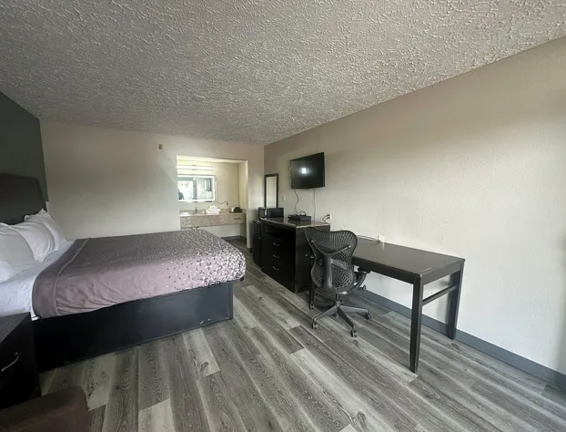 Regal Inn Guntersville By OYO Hwy 431 hotel detail image 4