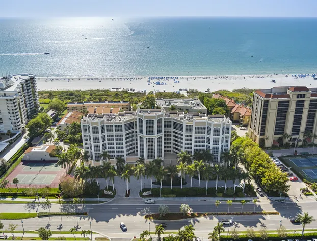 Marco Beach Ocean Suites hotel detail image 4