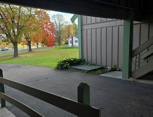 Timber Inn hotel detail image 3