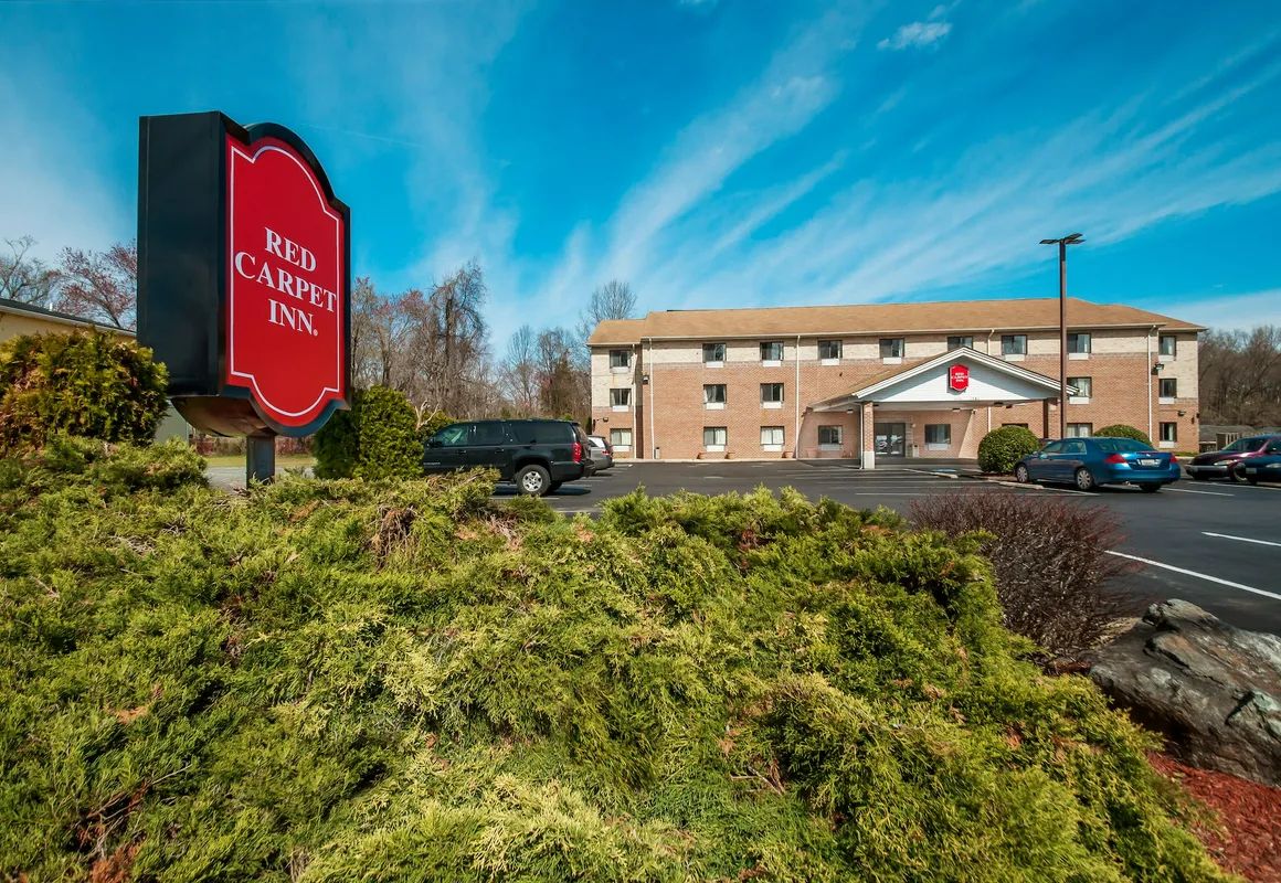 Red Carpet Inn Indian Head hotel hero