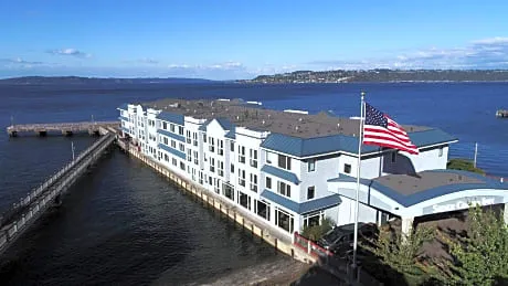 Silver Cloud Inn-Tacoma Waterfront hotel hero