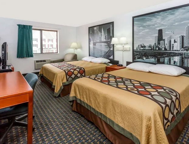 Super 8 by Wyndham Rock Falls Sterling Area hotel detail image 4