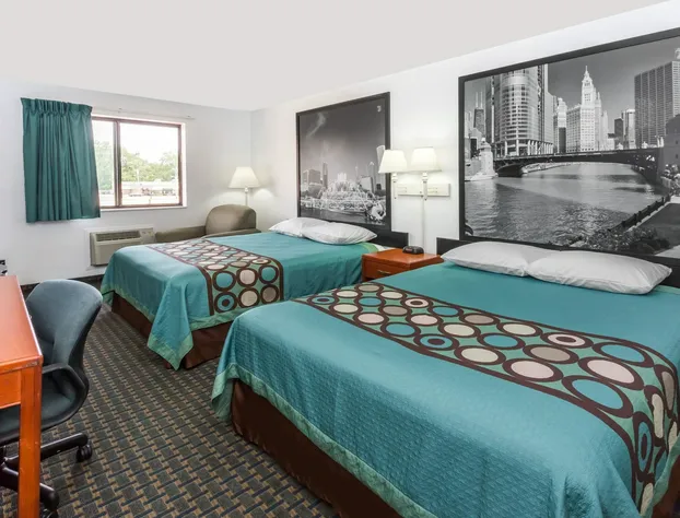 Super 8 by Wyndham Rock Falls Sterling Area hotel detail image 3