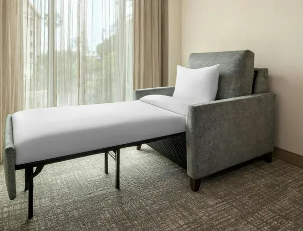 Anaheim Marriott Suites hotel detail image 4