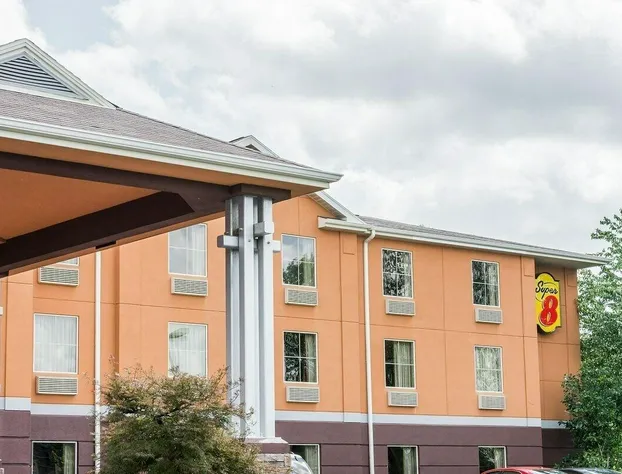 Super 8 by Wyndham Mars/Cranberry/Pittsburgh Area hotel detail image 2