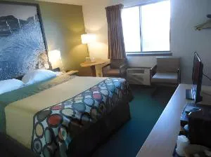 Super 8 by Wyndham Buffalo hotel detail image 1