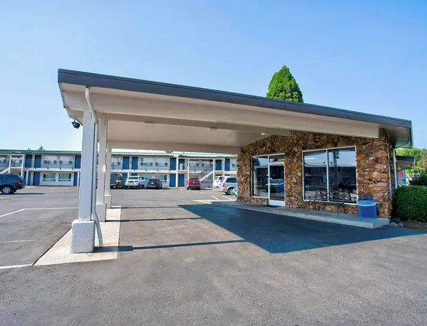 Motel 6 Bend, OR hotel detail image 2