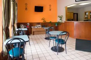 Super 8 by Wyndham Omaha NE hotel detail image 1