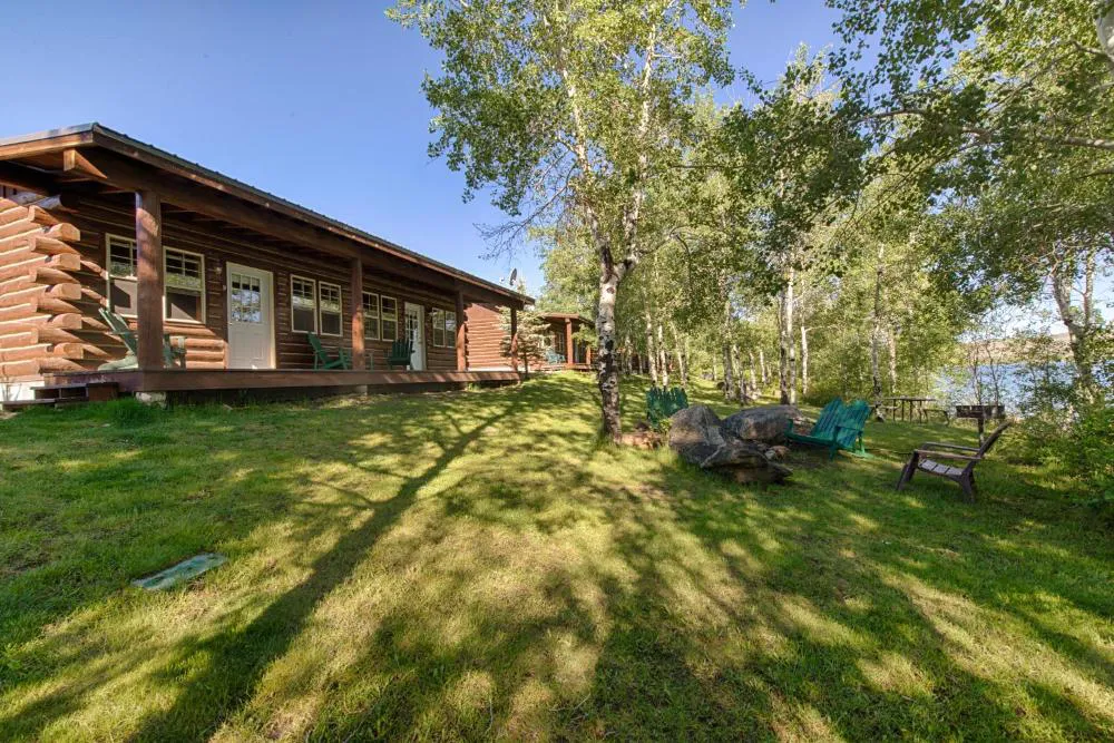 Lakeside Lodge Resort & Marina hotel hero