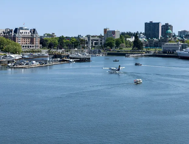 Delta Hotels by Marriott Victoria Ocean Pointe Resort hotel detail image 3