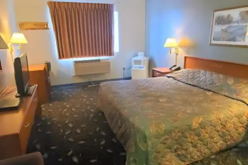 Quality Inn & Suites hotel detail image 2