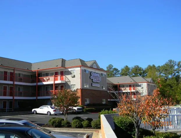 Stay Inn & Suites hotel detail image 1