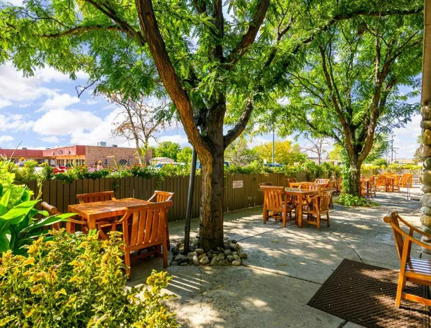 Grand Vista Hotel hotel detail image 1