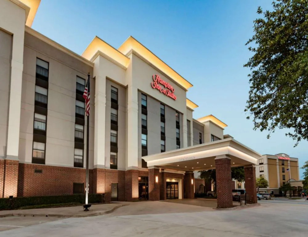 Hampton Inn & Suites Dallas-DFW Airport North-Grapevine hotel hero