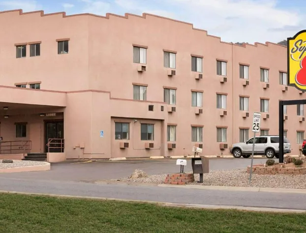 Super 8 by Wyndham Durango hotel detail image 1