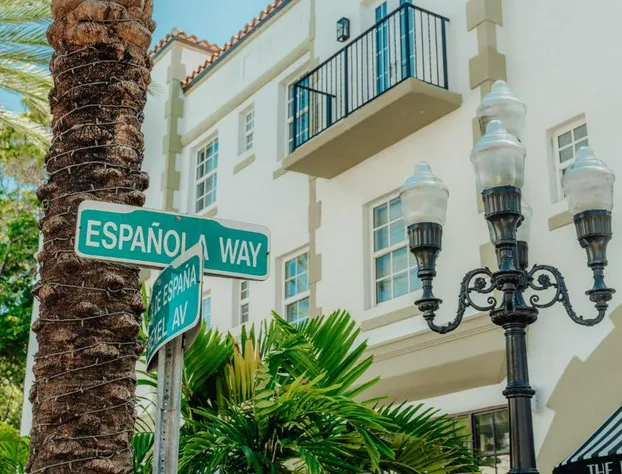 Iberostar Waves Miami Beach hotel detail image 4