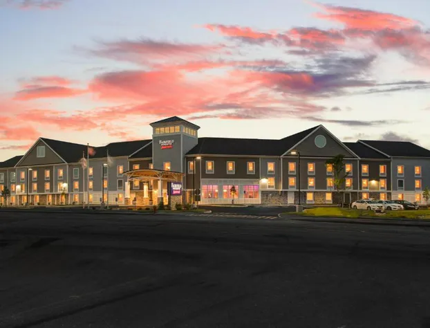 Fairfield Inn & Suites by Marriott Cape Cod Hyannis hotel detail image 2
