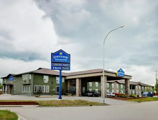 Lakeview Inns & Suites - Edson Airport hotel detail image 1