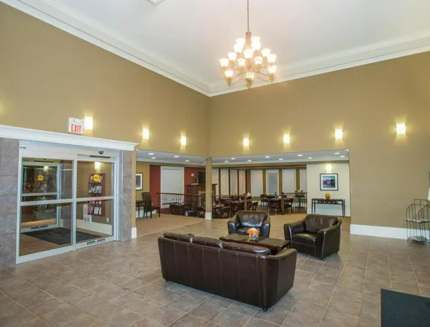 Lakeview Inns & Suites - Edson Airport hotel detail image 4