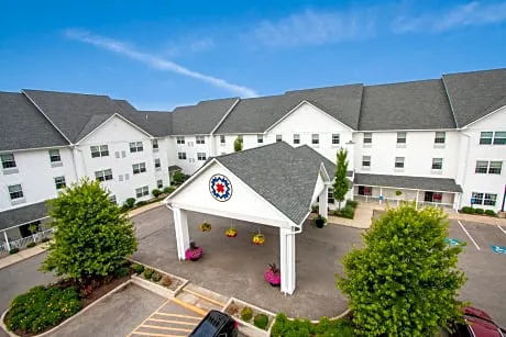 Blue Gate Garden Inn hotel detail image 1