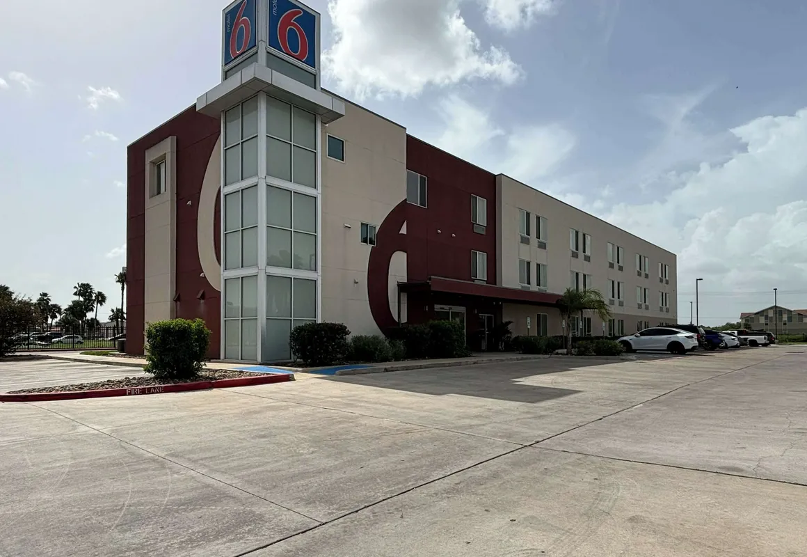 Motel 6 Weslaco, TX hotel hero