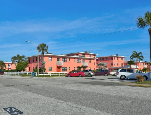 Gulf Winds Beach Resort hotel detail image 2