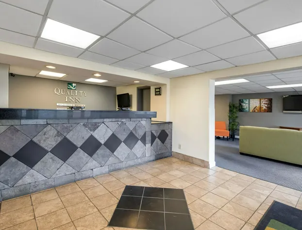 Quality Inn & Suites Lafayette I-65 hotel detail image 2