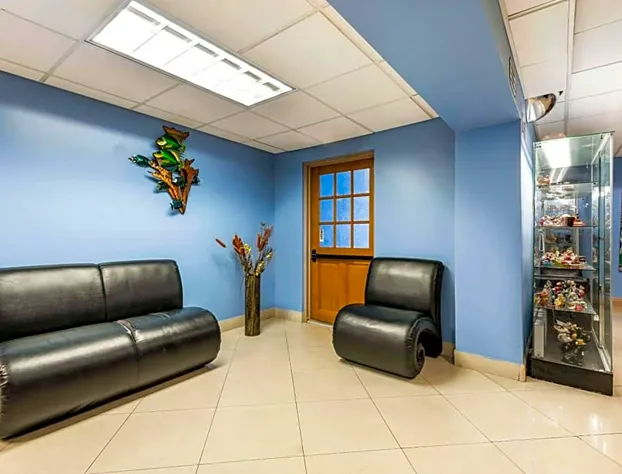 Rodeway Inn & Suites Fort Lauderdale Airport & Cruise Port hotel detail image 4