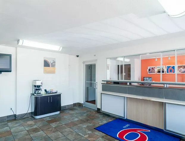 Motel 6 Oklahoma City, OK - South hotel detail image 2