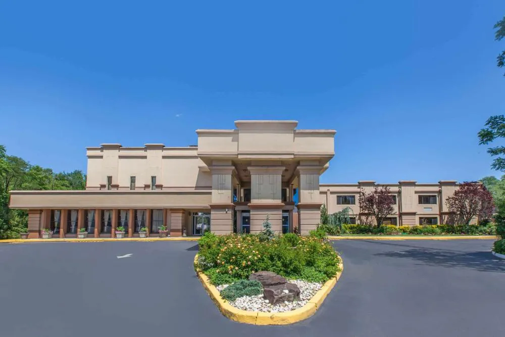 Baymont by Wyndham Pompton Plains/Wayne hotel hero