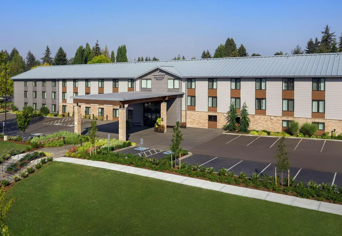 Country Inn & Suites by Radisson, Seattle-Tacoma International Airport, WA hotel hero