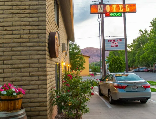 Moab Rustic Inn hotel detail image 1