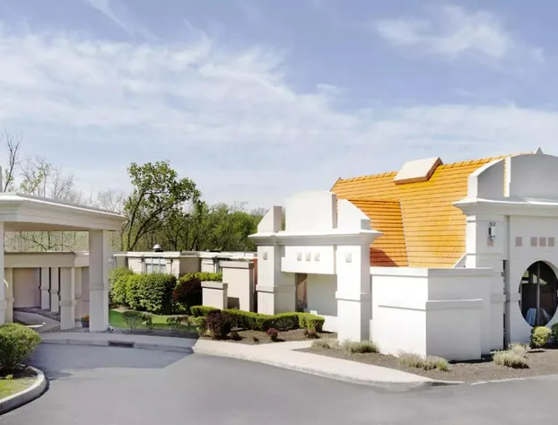 Howard Johnson by Wyndham Newburgh/West Point hotel detail image 4