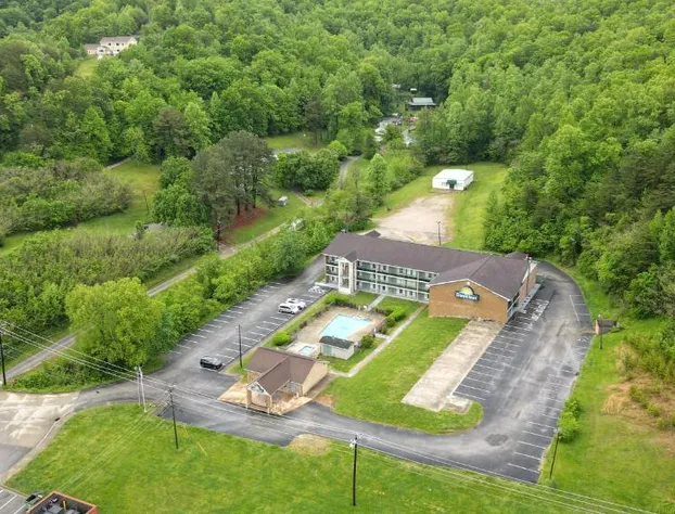 Days Inn by Wyndham Jellico - Tennessee State Line hotel detail image 3