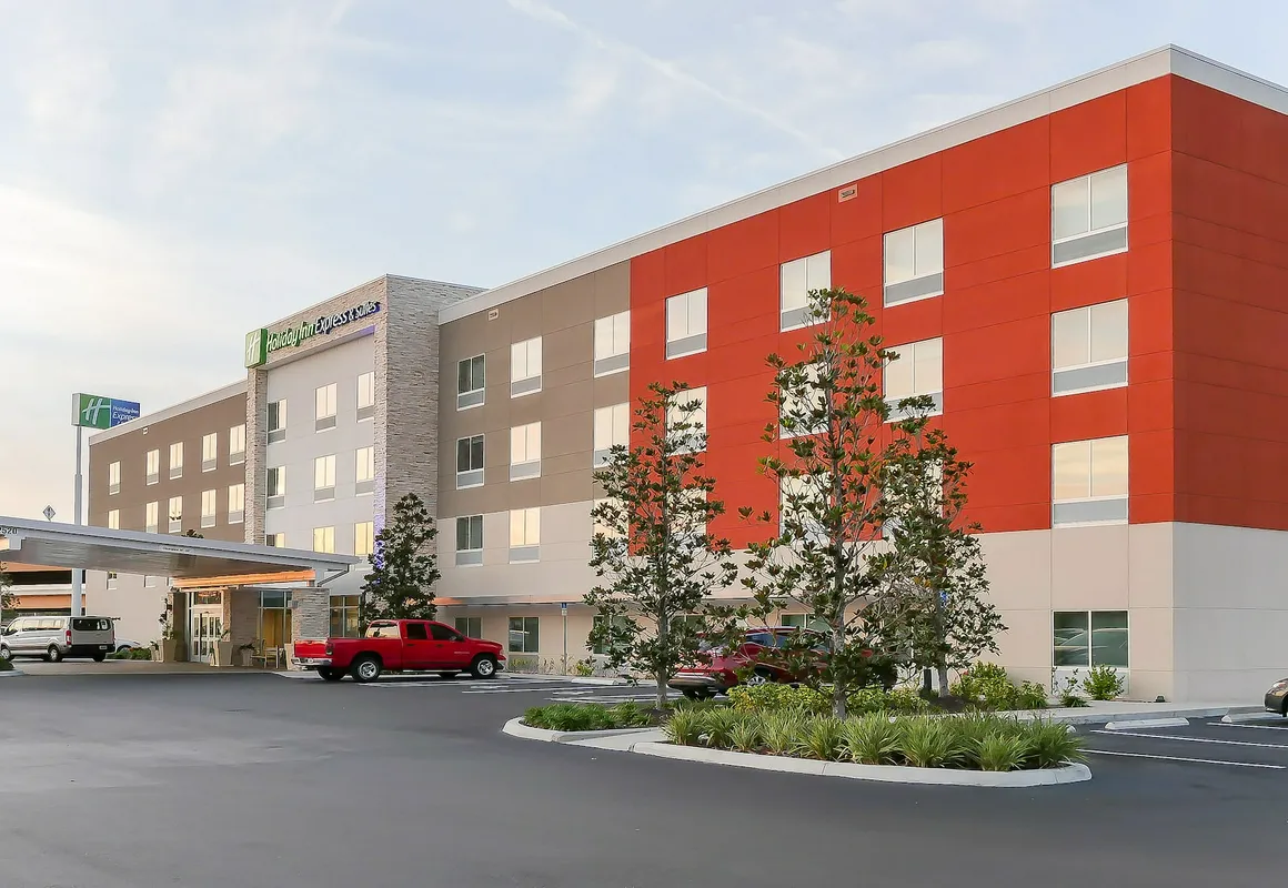 Holiday Inn Express & Suites Tampa East - Ybor City by IHG hotel hero