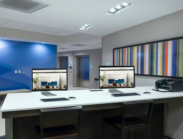 Holiday Inn Express & Suites Tampa East - Ybor City by IHG hotel detail image 4