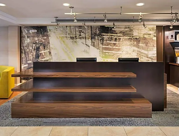 Courtyard by Marriott San Diego Del Mar/Solana Beach hotel detail image 4