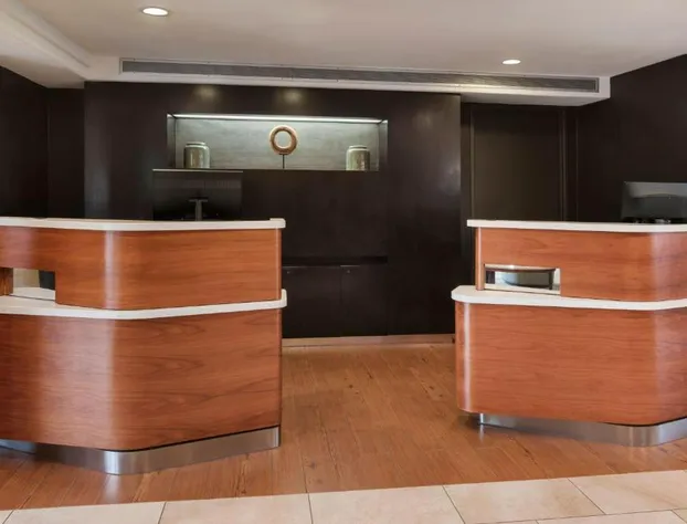 Courtyard by Marriott San Diego Del Mar/Solana Beach hotel detail image 1