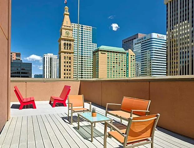 Courtyard by Marriott Denver Downtown hotel detail image 2