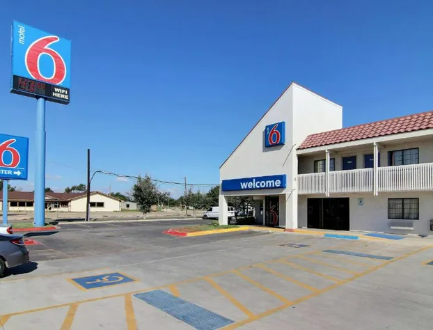 Motel 6 Amarillo, TX - Airport hotel detail image 1