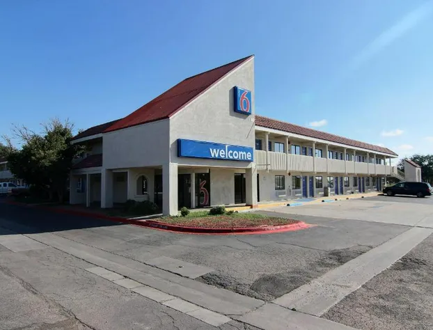 Motel 6 Amarillo, TX - Airport hotel detail image 3