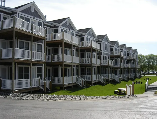 Harbor Lights Resort hotel detail image 1